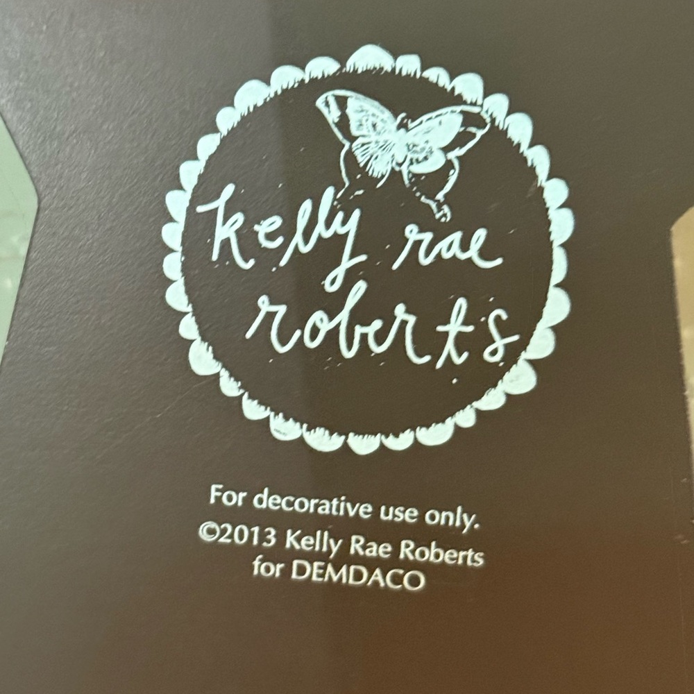 Demdaco Mixed Media Angel with Gold and Green Accents - Picture 5 of 6